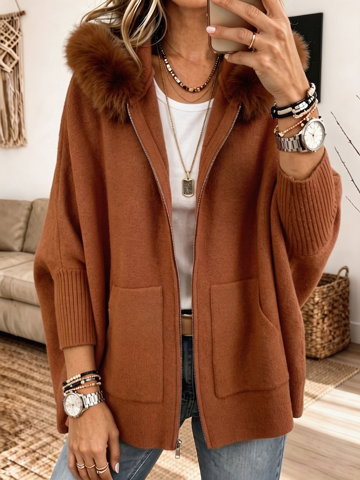 Cardigan Tricot con Cappuccio Accogliente Sanne