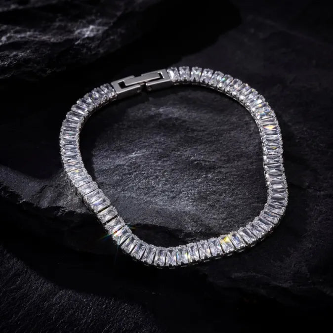Bracciale Monaco con zaffiro