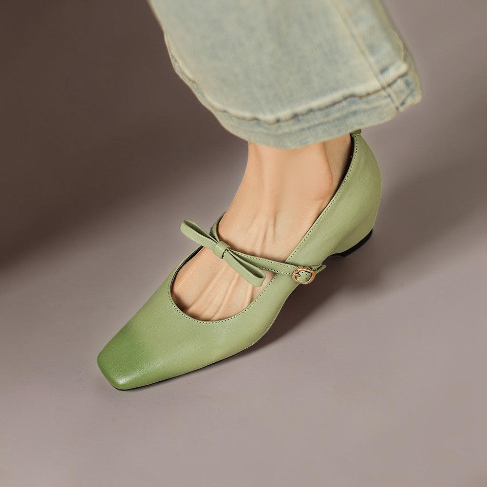 Bryony | Mary Jane Pump con Cinturino a Fiocco