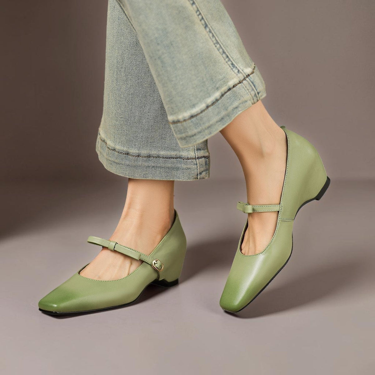 Bryony | Mary Jane Pump con Cinturino a Fiocco
