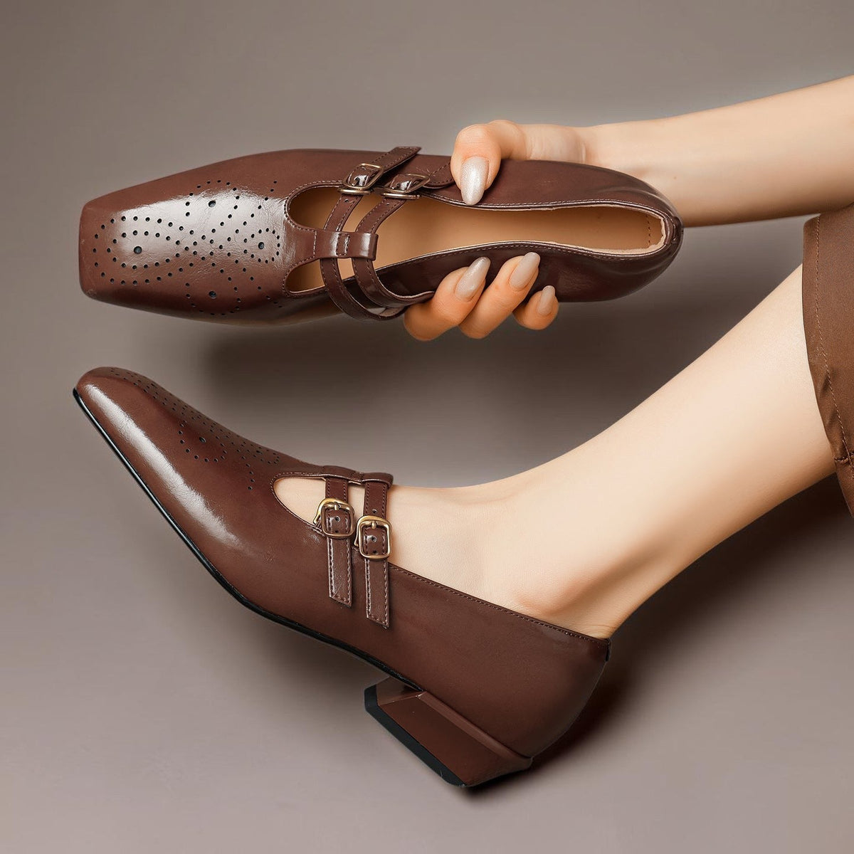 Marisol | Pump Mary Jane a doppia cinghia con brogue