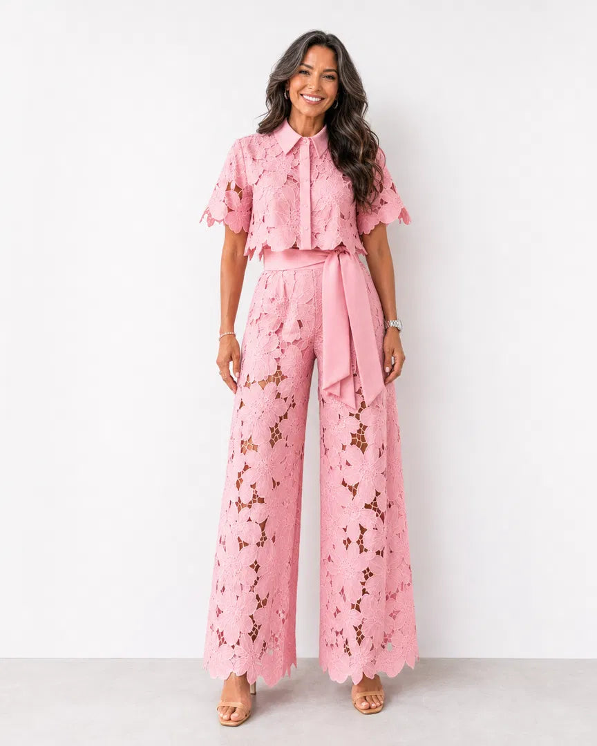 Completo Donna Isabela — Camicetta e Pantalone in Pizzo Traforato