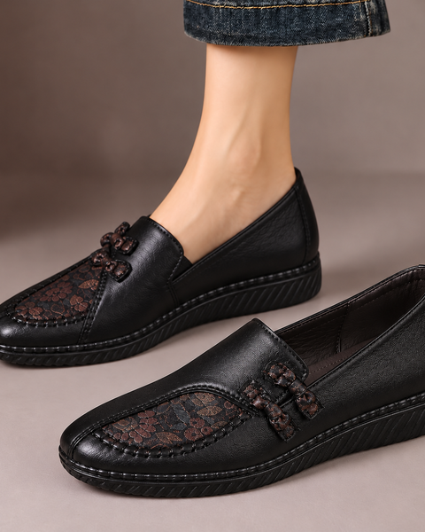 Winifred™ | Mocassini Con Dettaglio Floreale